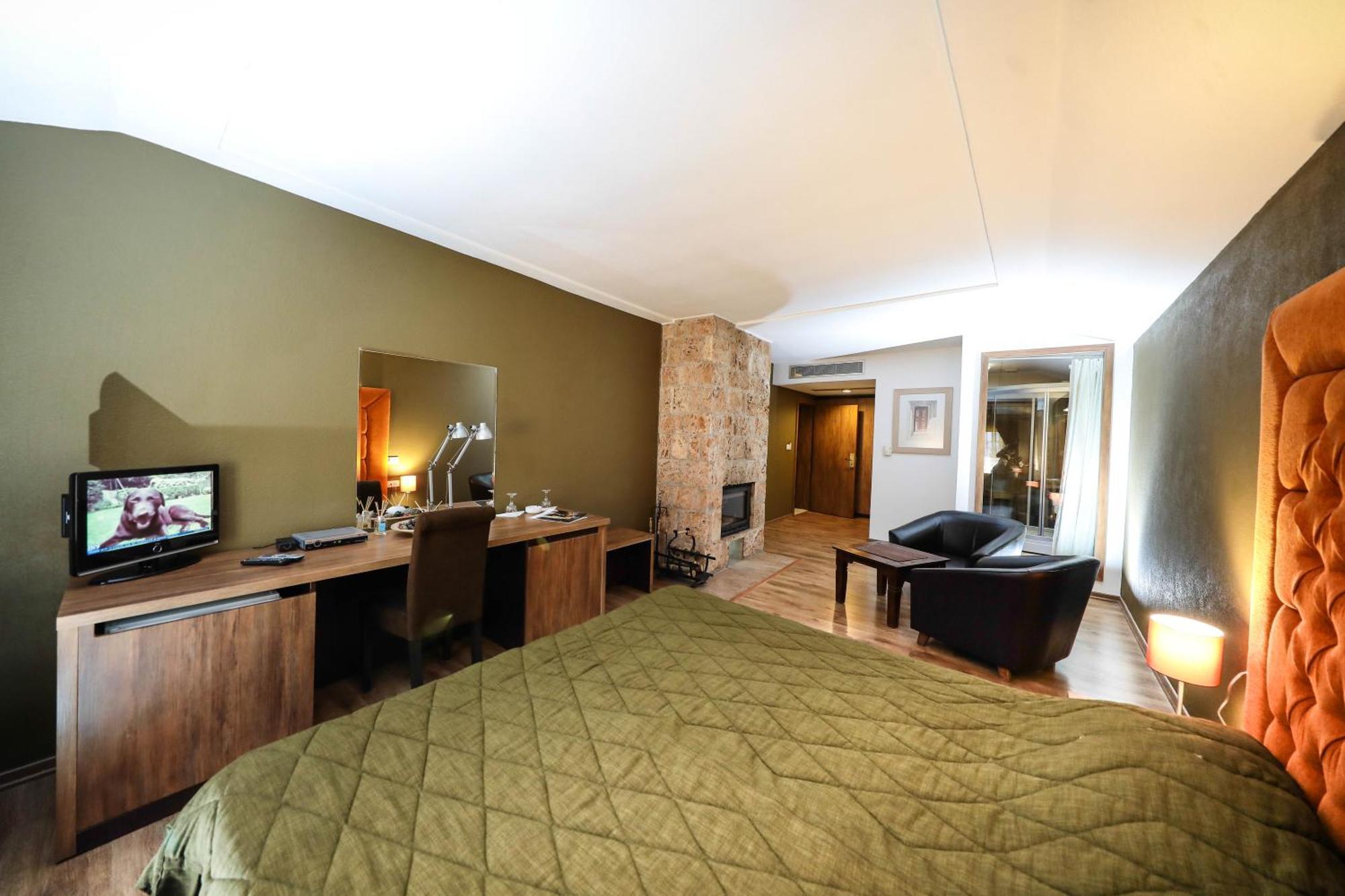Hotel Carshia E Jupave Gjakova Luaran gambar