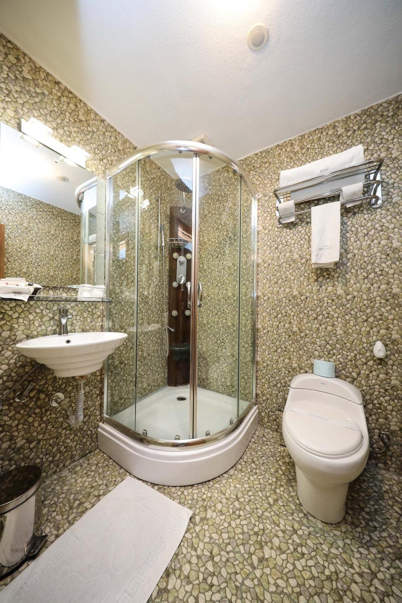Hotel Carshia E Jupave Gjakova Luaran gambar
