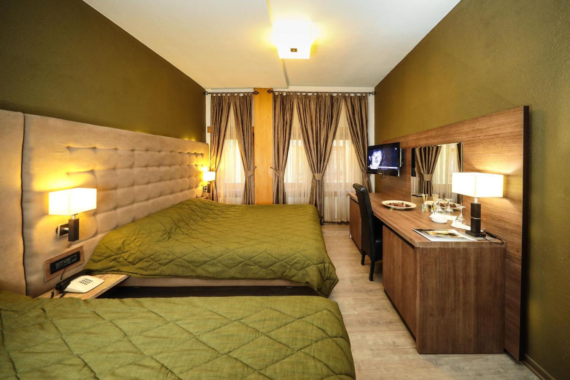 Hotel Carshia E Jupave Gjakova Luaran gambar