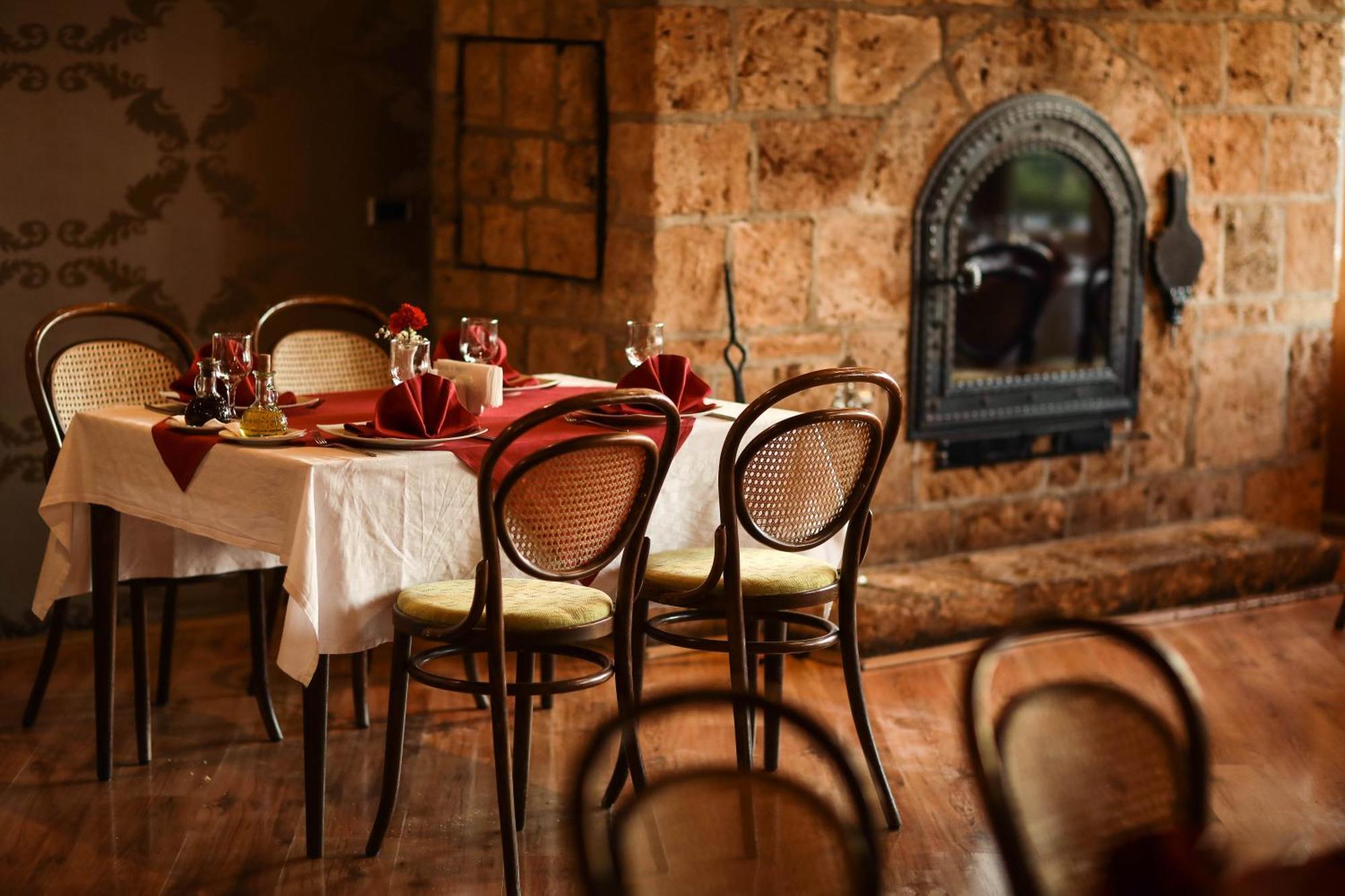 Hotel Carshia E Jupave Gjakova Luaran gambar
