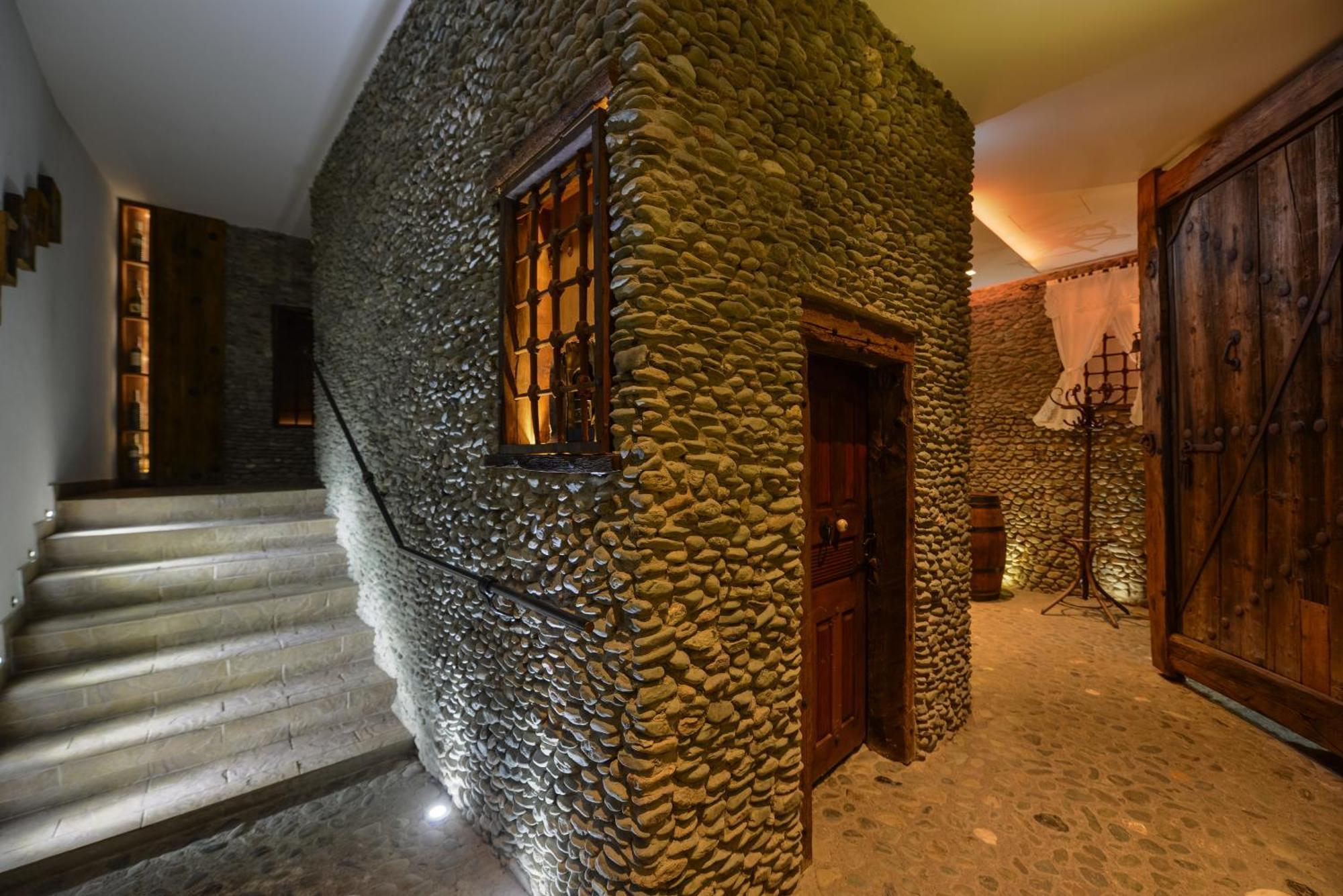 Hotel Carshia E Jupave Gjakova Luaran gambar